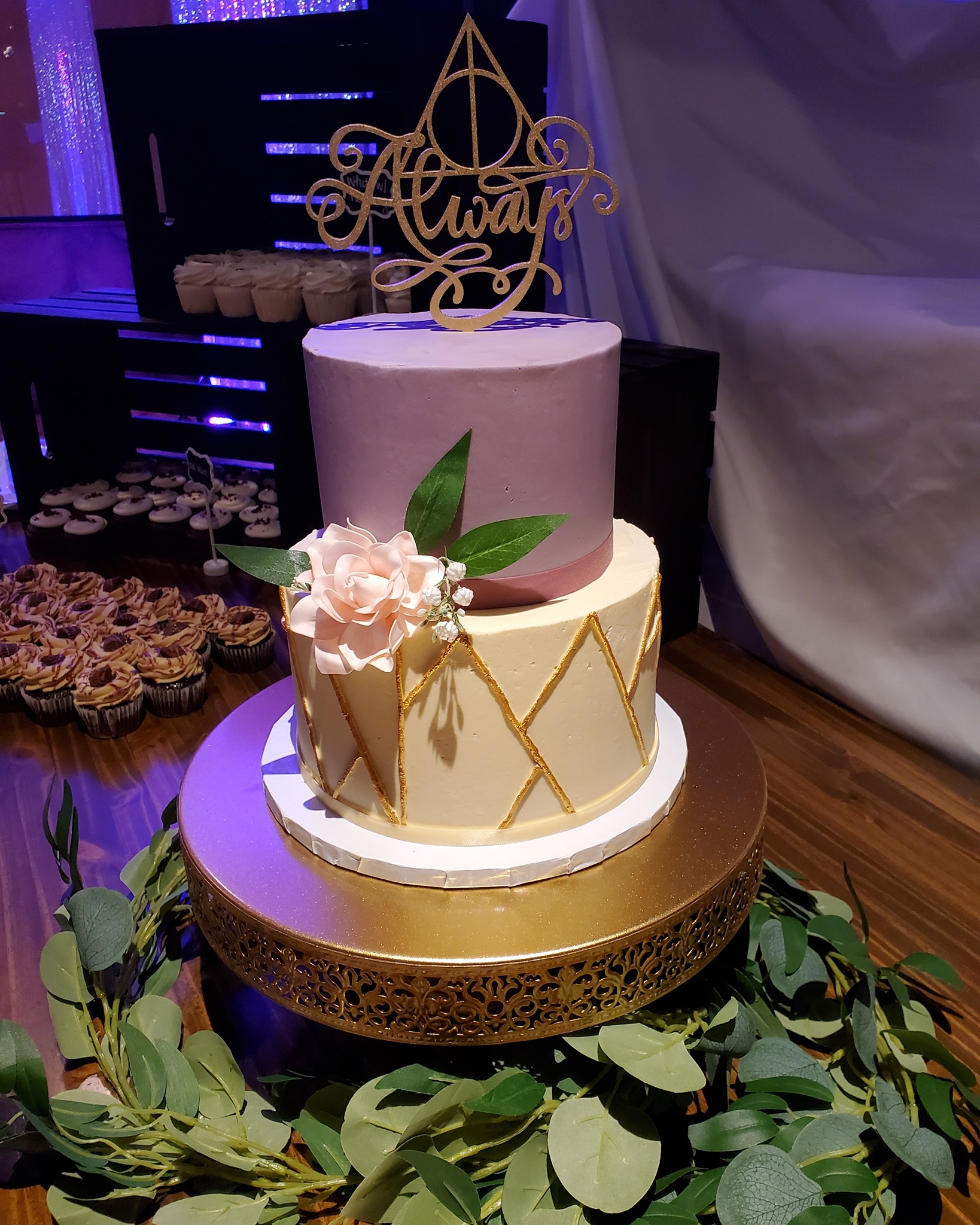 Wedding Cakes Miranda's Cake's & Confections, LLC