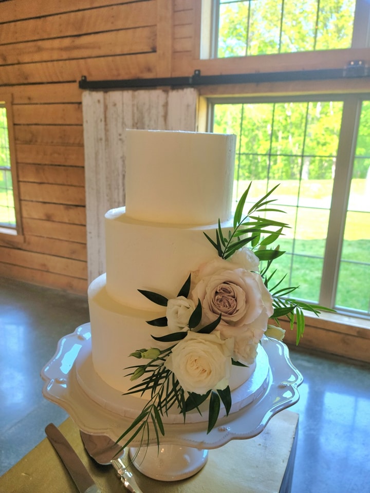 Wedding Cakes Miranda's Cake's & Confections, LLC